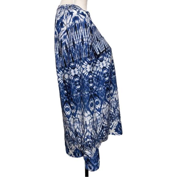 Calvin Klein Kaleidoscope Tie Dye Split Neck Button Down Blouse Small Blue White - Picture 4 of 5
